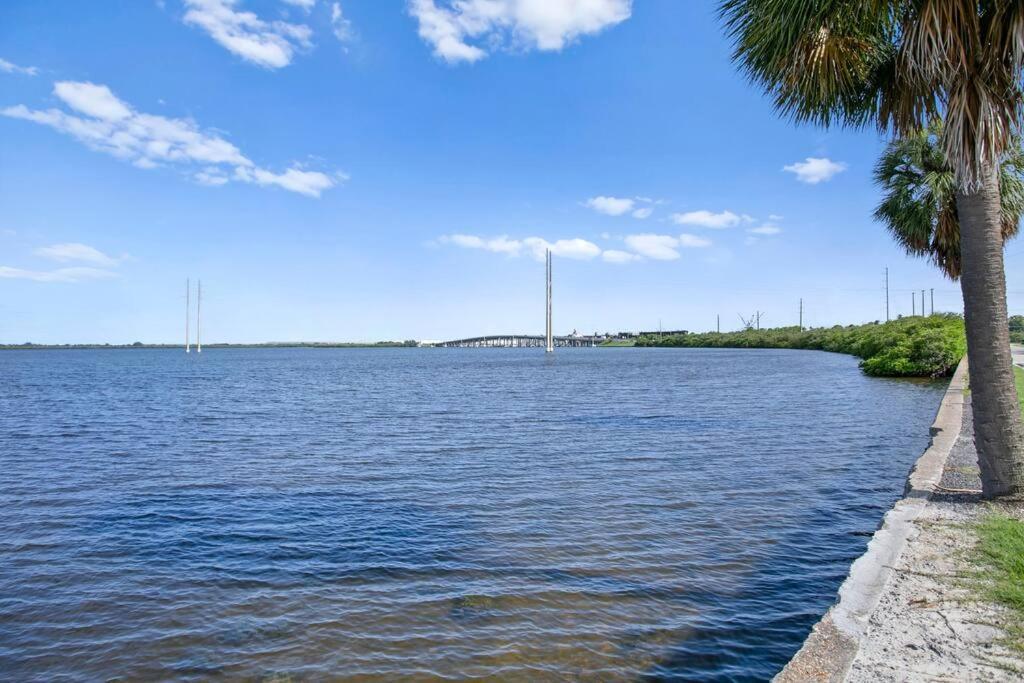 Vila Island Time 1Br Waterfront Apt With View Of The Bay Tampa Exteriér fotografie